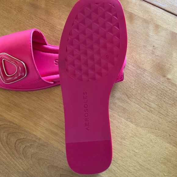NWOB Aerosoles Women's Blaire Slides. SIZE 9.  Color:Virtual Pink Leather - Picture 2 of 2